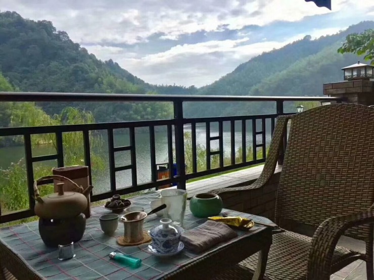 岛湖赤水天贵州,小视朋友胜地圈频避暑图片