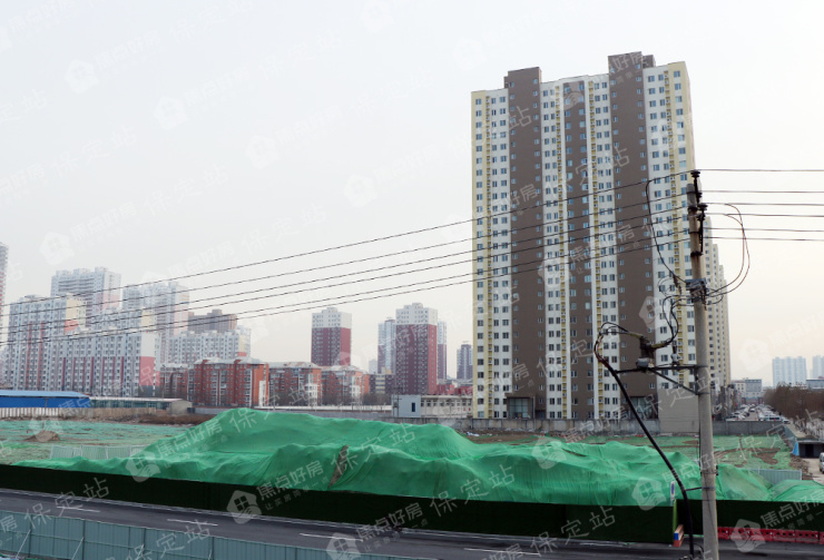 2021-099号地块位置参考:2021-099号地块北侧,西侧的华中·尚玉园与