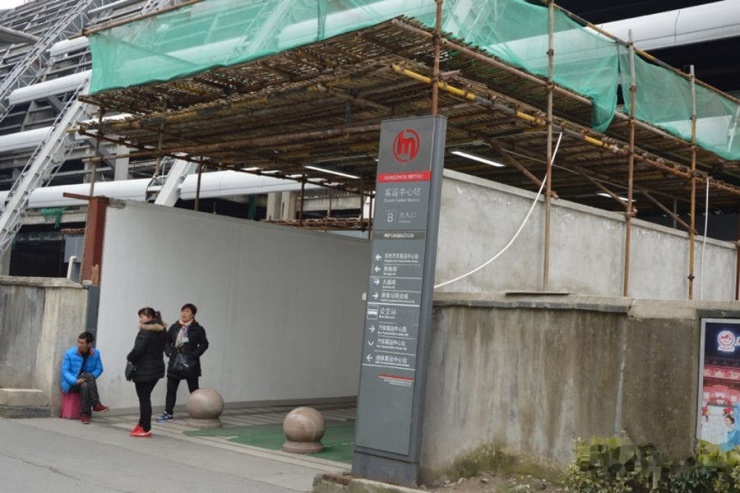 滨江铂金海岸交通状况 周边有地铁1号线客运中心站,规划地铁九号线