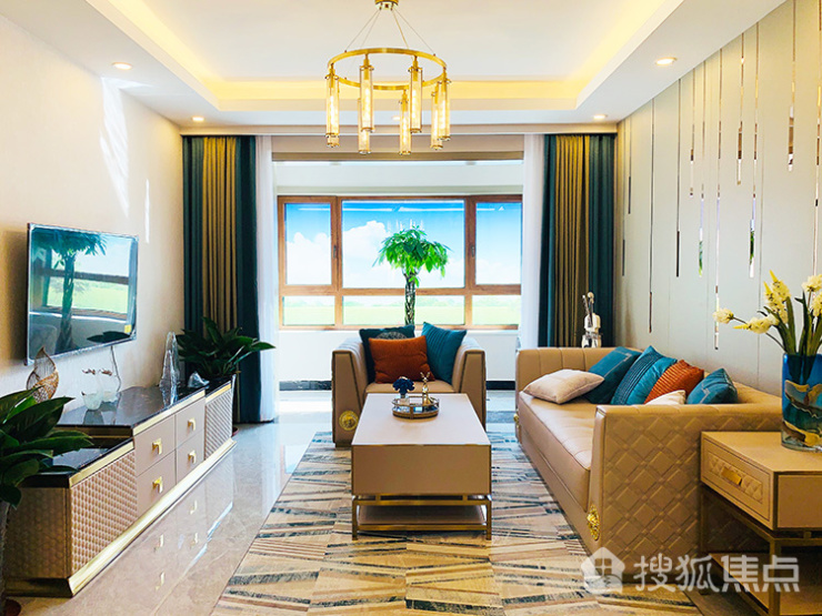 这个盘大三室首期10万抢跑西南楼市!