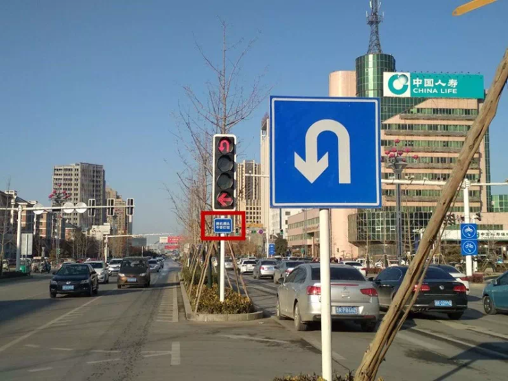 左转红灯能否掉头待转区能否停车非机动车能否直接左转