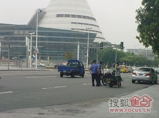 南城有多少人口_北流隆盛镇有多少人口(3)