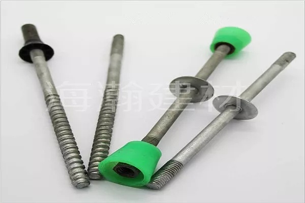 三段水惠州止水螺杆与老式止水螺杆区别
