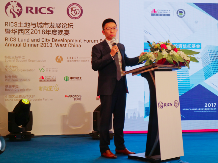 戴德_戴德梁行收入(3)