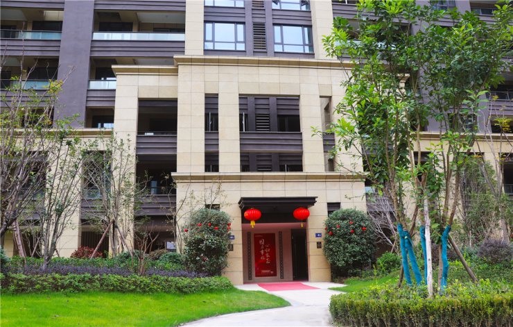 坂湖畔实景准现房恒宇锦园最新进度实景照曝光