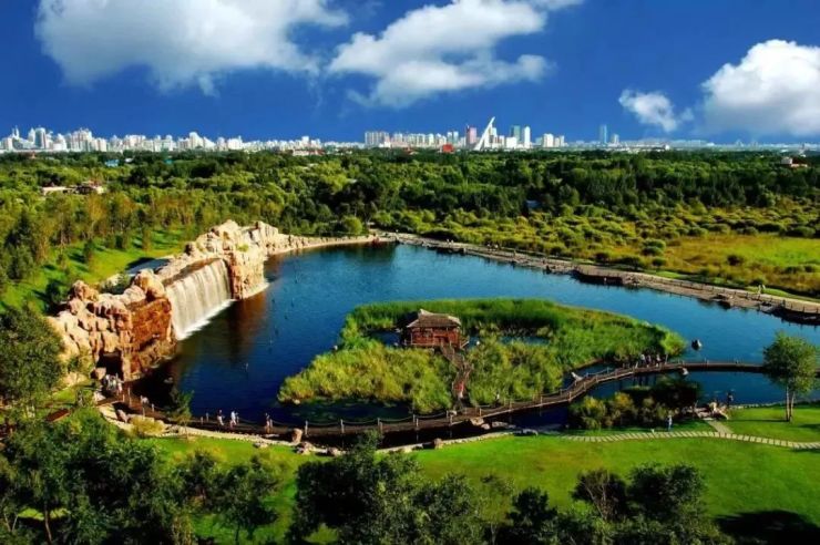 2020绿地东北亚国博城城市万人公益徒步行即将启幕