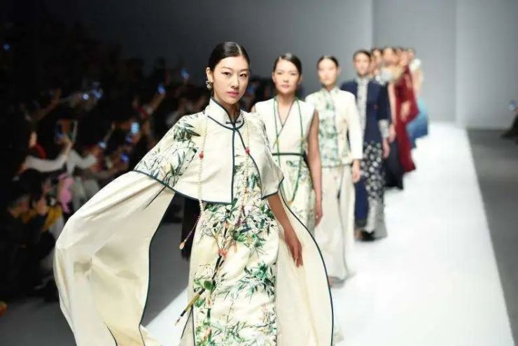 绿地东北亚国博城|臻选国内知名前端物业,匠筑实体交付样板区