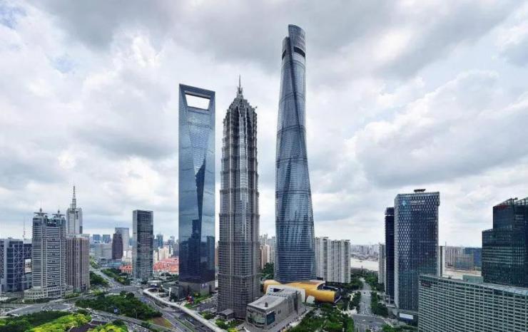 每个城市都应该拥有自己的标志性超高层建筑
