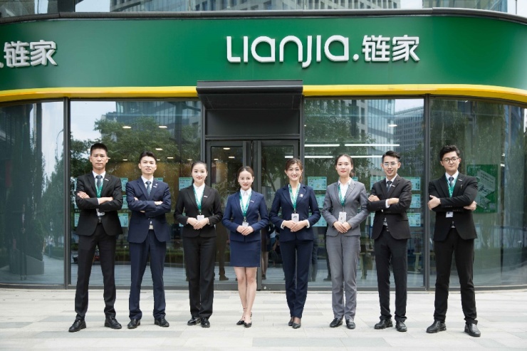 要培养一批高学历,高专业度,高职业素养,高社区参与度的房产经纪人,定