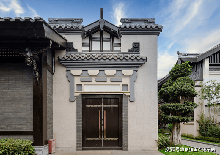 成都华侨城七十二院楼盘信息户型最新成交价周边配套售楼处电话