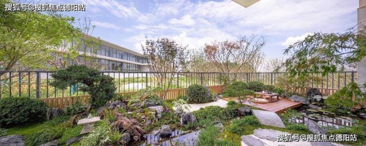 第四代住宅户户空中花园滨江郦城售楼部电话预约看房总价70万起买套三