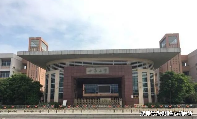 东江逸珑湾售楼处24小时咨询热线东江逸珑湾欢迎您楼盘详情地址户型