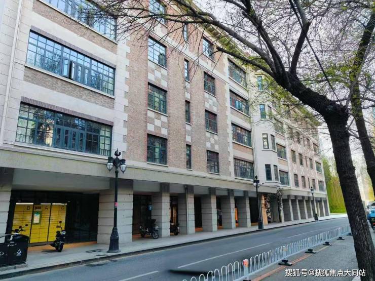 2026年天津养老参考!大家的家天津泰安道城心社区院内环境实拍、居住设施和预约参观电话(图2)