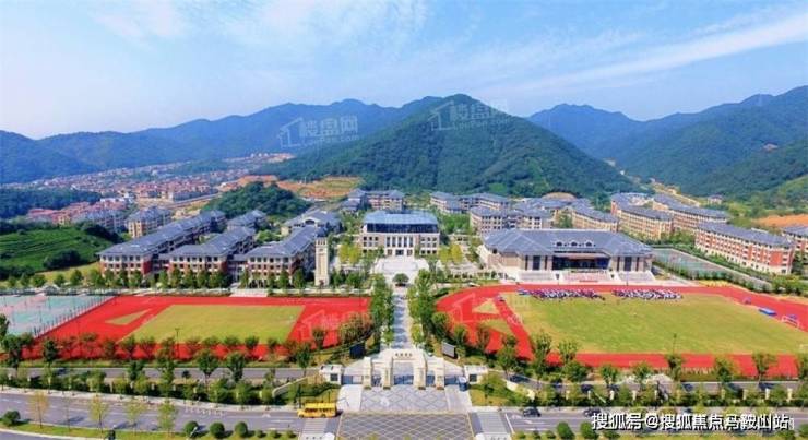银湖科技城商业综合体(规划未来三年内建成)中小学:银湖实验学校,银湖