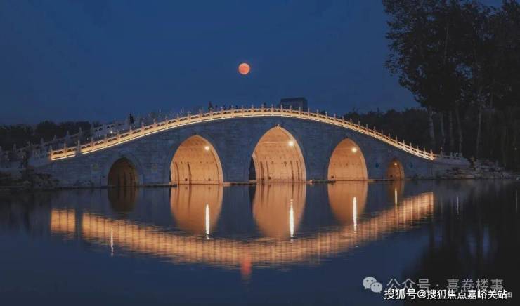 江南臻园(售楼处)官网-江南臻园营销中心电话-环境-户型-价格-地址-楼盘详情-配套-电线(图2)