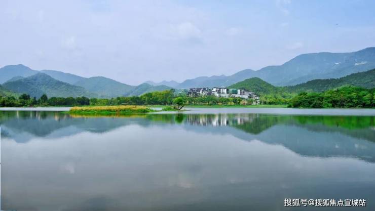 杭州萧山700万级湖山院墅|银泰仙女湖小镇|在售户型面积220-310㎡