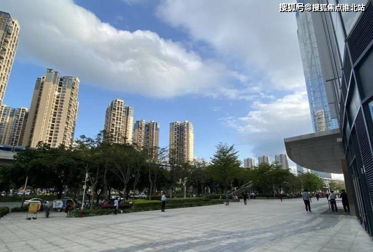 首页荣德时代广场售楼处直销网站ai看房线上顾问实时解答楼盘详情