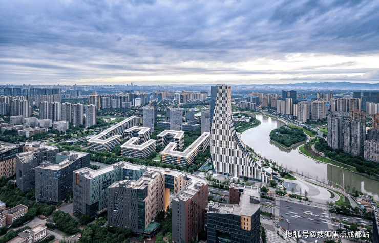 成都【高投启鸣双子星】售楼处电线月房价实时更新_主力户型齐全_专属购房优惠在线咨询(图3)