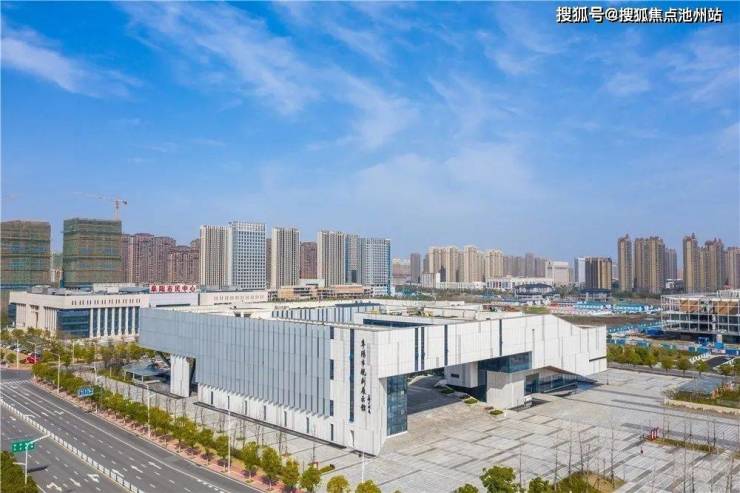 阜阳华润中心双子塔售楼处电话楼盘详情价格营销中心