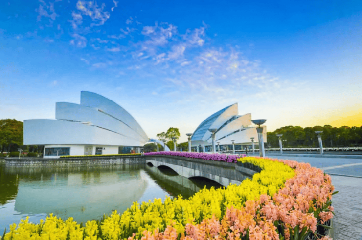 鲜花港,来源上海文汇报金港·星海湾售楼处电话:400-886-1718【预约