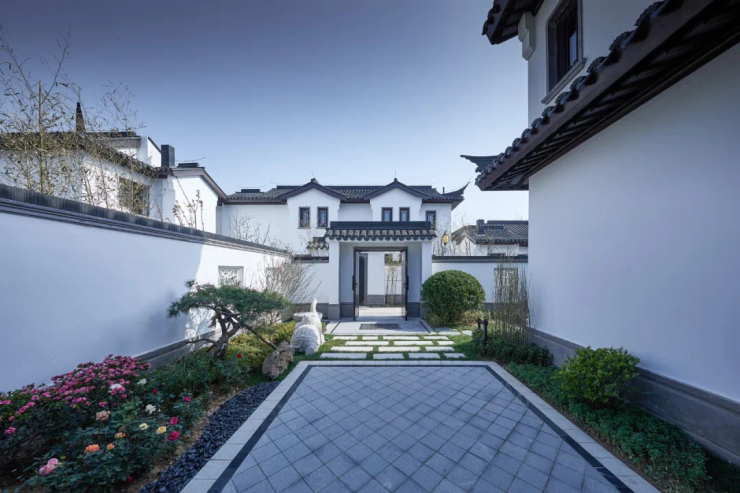 中国人从古至今,骨子里尤为向往院落生活.