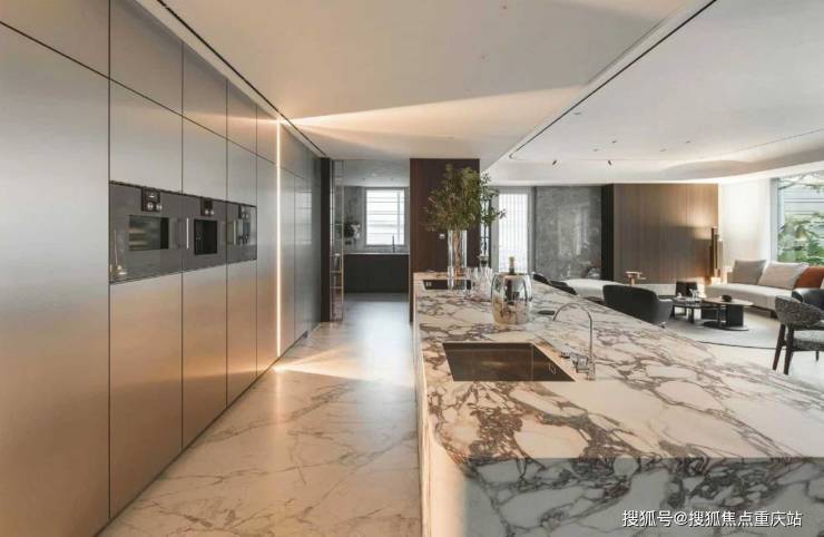 成都金融城8号热线环幕双子塔视野(图4)