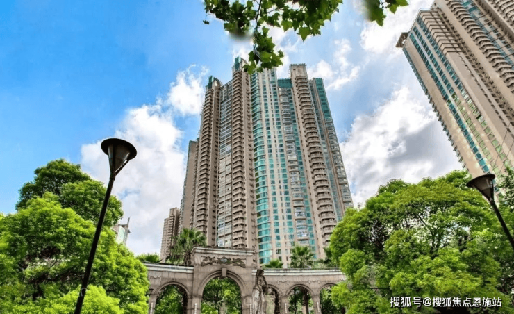 首页上海陆家嘴世茂滨江花园售楼处楼盘详情房价滨江花园户型小区环境