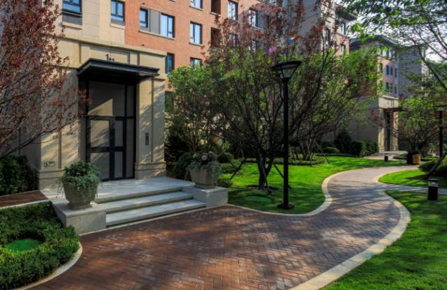 大连华润·二十四城下跃洋房:尊享别墅级生活体验