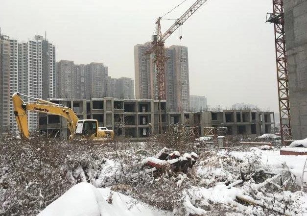 是一个城中村改造项目,到如今,以前的村民都已经全部回迁安置完成