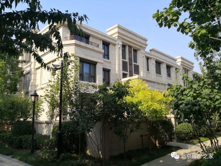 鸿坤林语墅大兴区